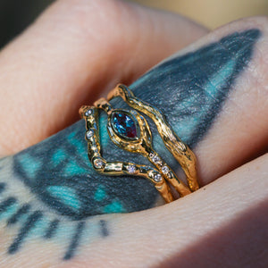 Galadrielle ring with alexandrite in 14K gold (made to order)