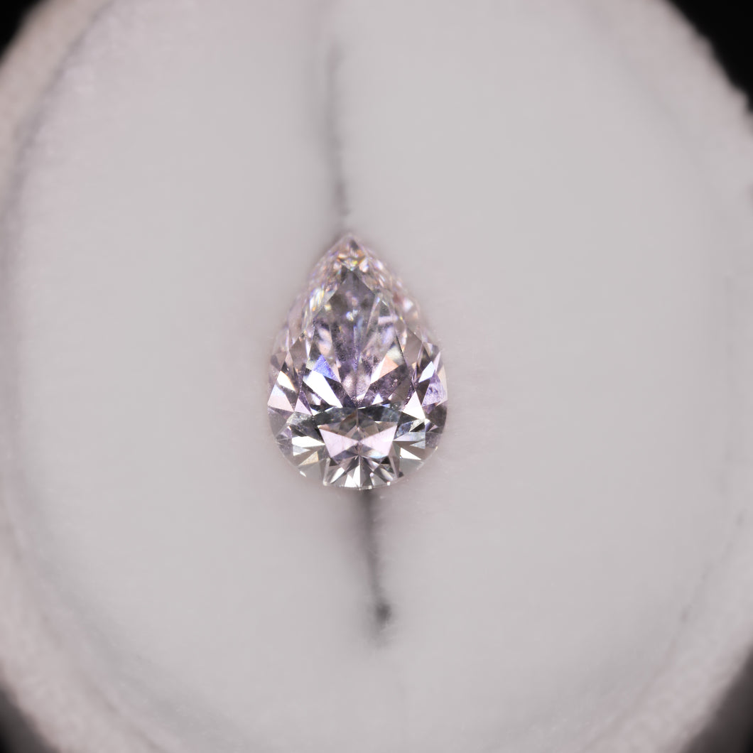 Create your own ring: 1.01ct pear lab diamond (F/VS1)