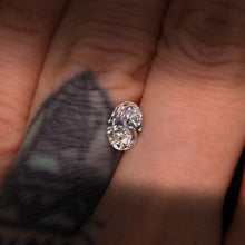 Load image into Gallery viewer, Create your own ring: 1.00ct oval lab diamond (F/VS1)