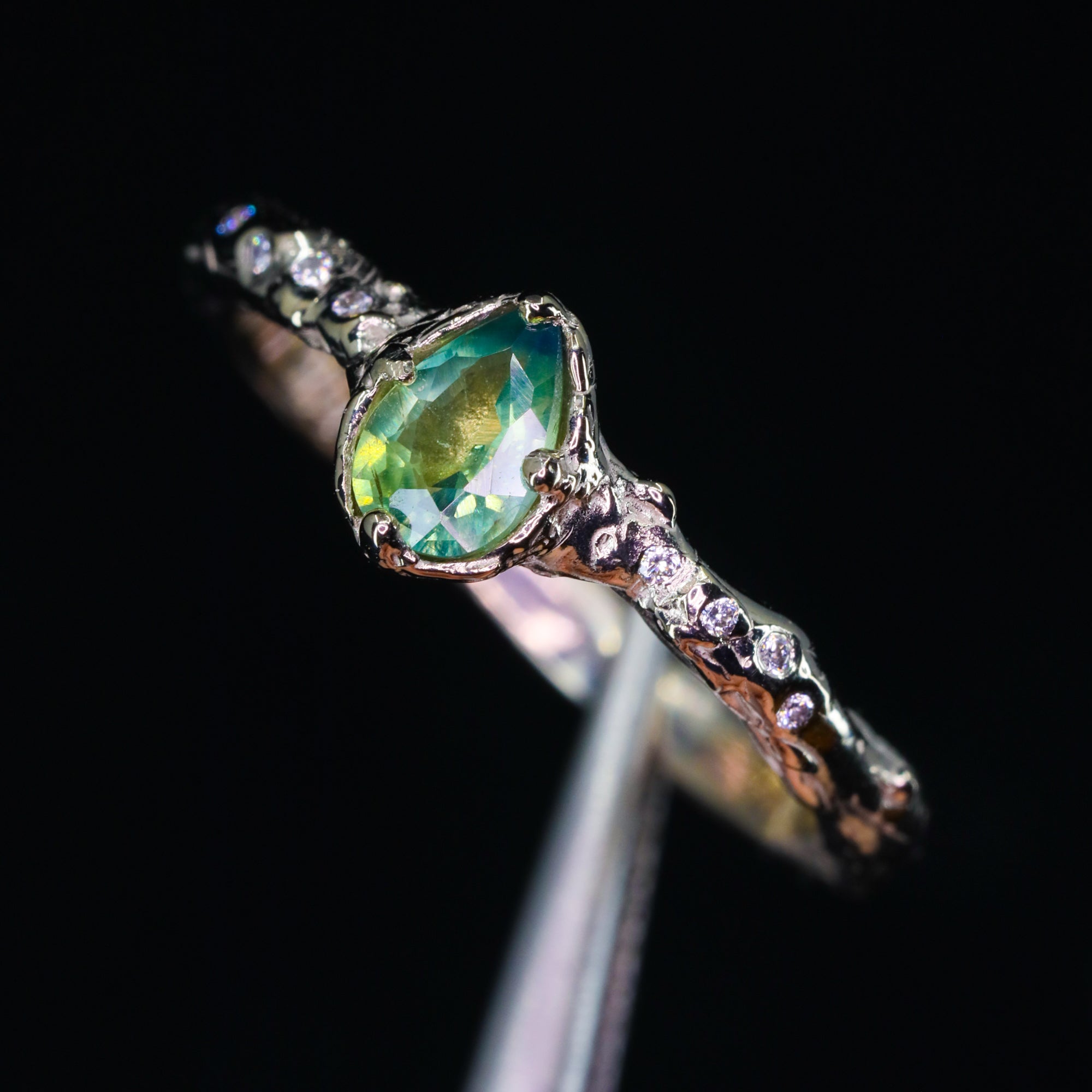 Palladium sapphire ring store