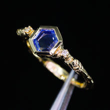 Load image into Gallery viewer, Epiphany: 14k blue sapphire leaf 3-stone ring