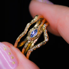 Load image into Gallery viewer, Galadrielle ring with aquamarine in 14K gold (made to order)