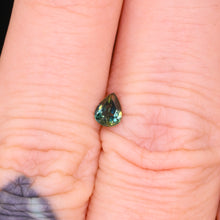 Load image into Gallery viewer, Create your own ring: 0.43ct green/bicolor Australian sapphire
