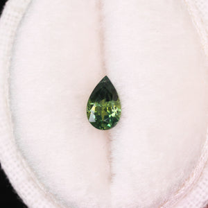 Create your own ring: 0.50ct green Australian pear sapphire