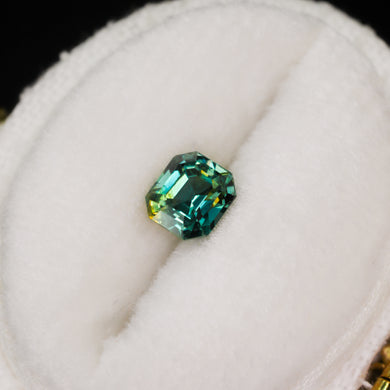 Create your own ring: 0.78ct teal/bicolor sapphire
