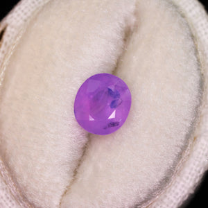 Create your own ring: 1.42ct silky violet oval sapphire