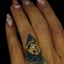 Load image into Gallery viewer, Nightingale: toi et moi ring with 0.89ct vintage OEC diamonds