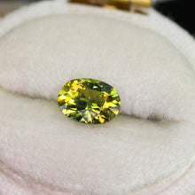 Load image into Gallery viewer, Create your own ring: 1.29ct bicolor hazel/green oval sapphire