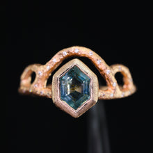 Load image into Gallery viewer, Calendula ring setting