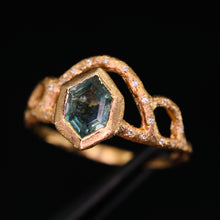 Load image into Gallery viewer, Calendula ring setting