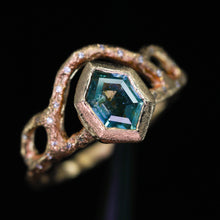 Load image into Gallery viewer, Calendula ring setting