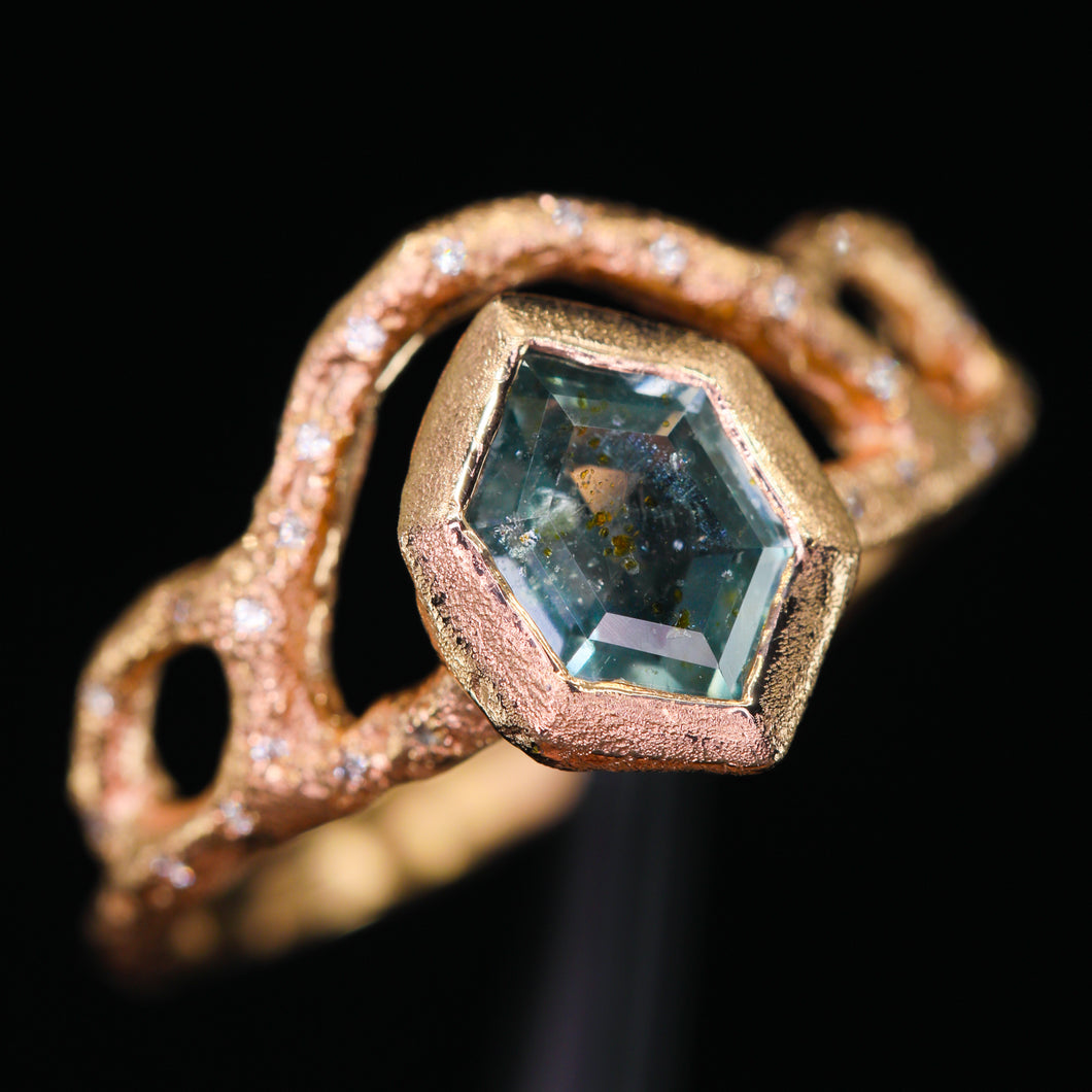 Calendula ring setting