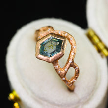 Load image into Gallery viewer, Calendula ring setting