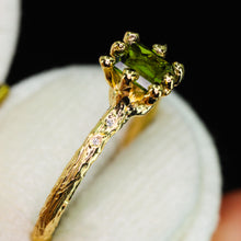 Load image into Gallery viewer, Oakley ring setting