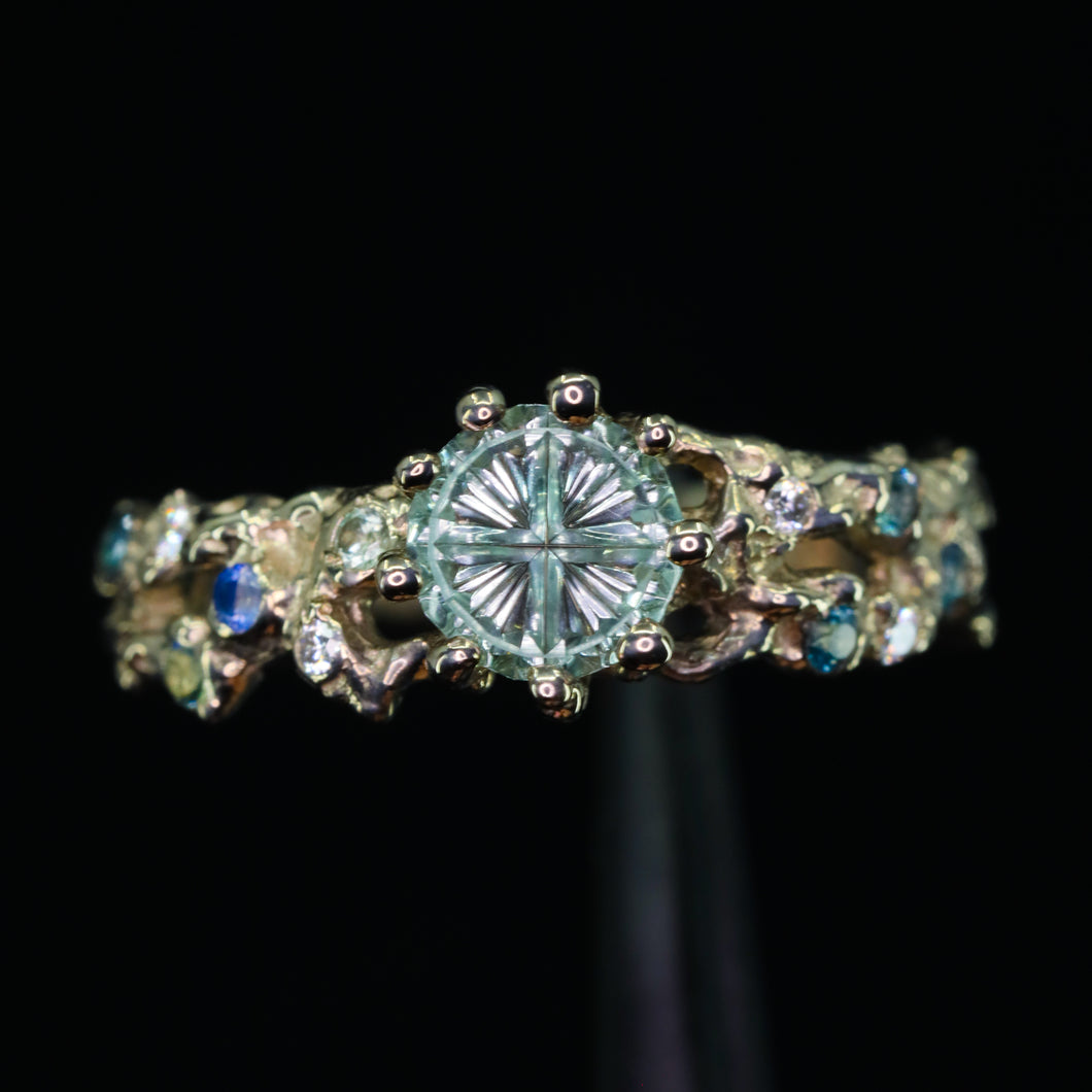 Seawoven: 14k palladium white gold & pastel green/blue Starbrite sapphire ring