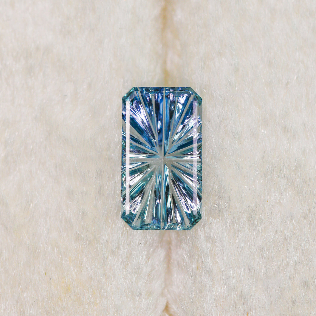 Create your own ring: 0.39ct John Dyer Starbrite blue parti rectangle sapphire