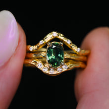 Load image into Gallery viewer, &quot;Nereida&quot; 14k gold green/parti sapphire ring (ooak)