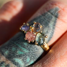 Load image into Gallery viewer, Helene: 14K sapphire cluster ring (one of a kind)