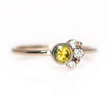 Load image into Gallery viewer, Flora ring with parti/bicolor chartreuse Madagascar sapphire (one of a kind)