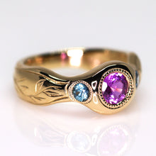 Load image into Gallery viewer, Tendril: 14K Madagascar sapphire signet ring (one of a kind)