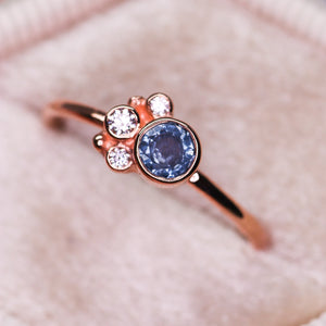 Flora ring with blue Montana sapphire in 14K rose gold (one of a kind)